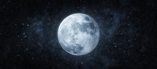 Mėnulio pilnatis - www.Kristalai.eu