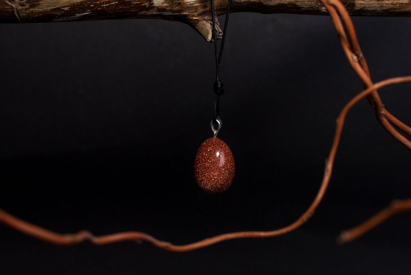 Aukso akmuo pakabukas – 925 sidabras - www.Kristalai.eu