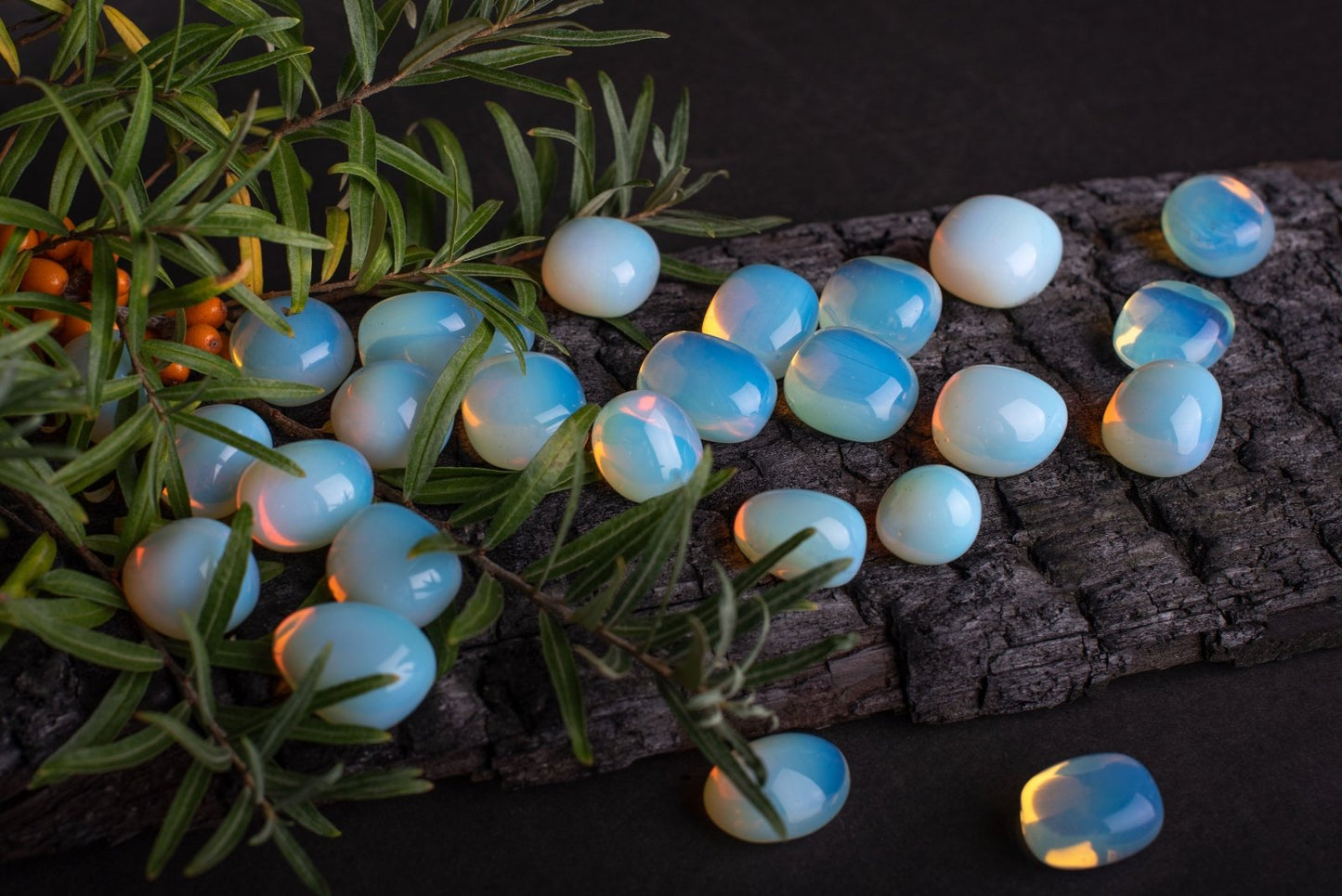 Stiklinis opalas – Opalitas - www.Kristalai.eu