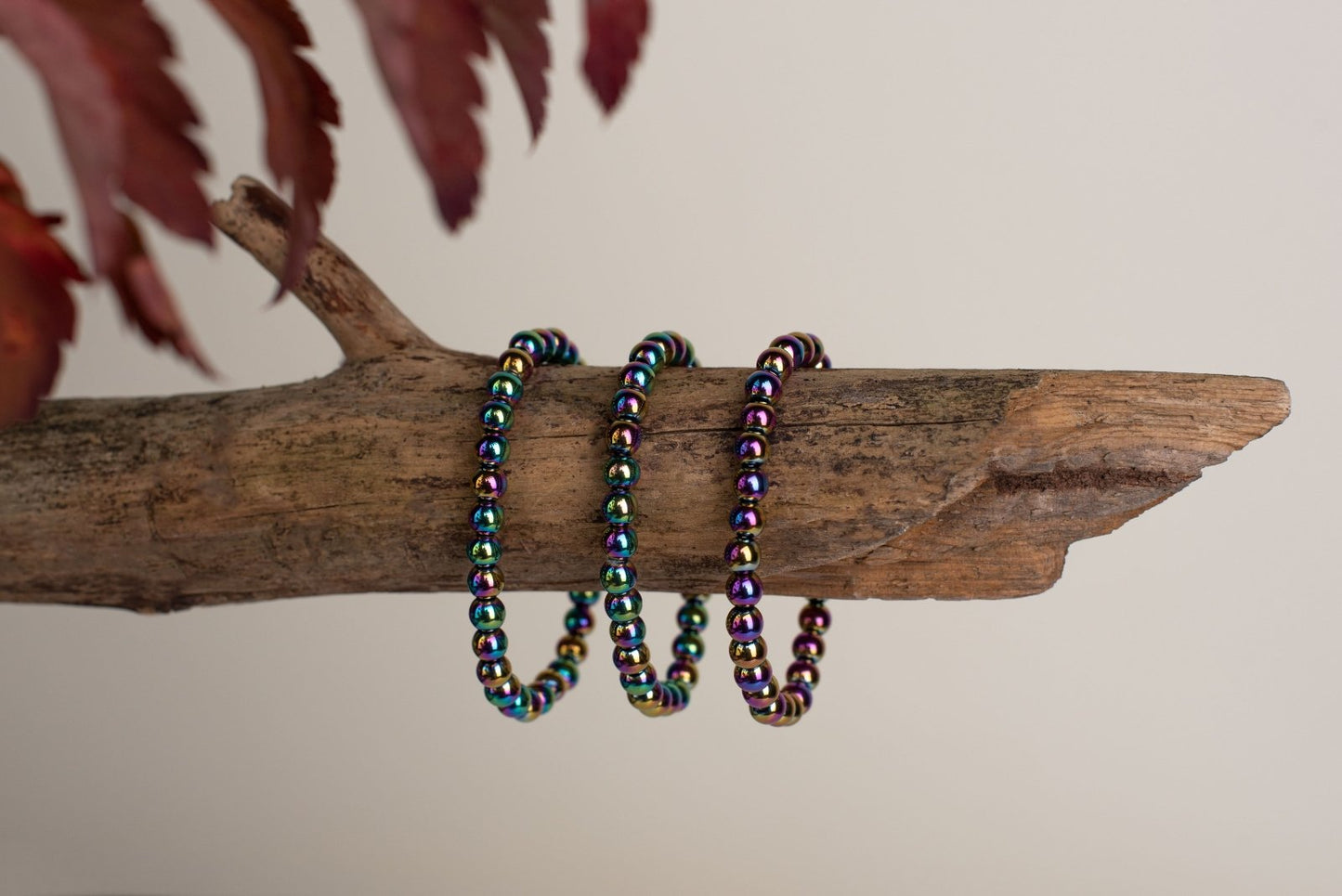 Vaivorykštinis hematitas apyrankė – 6mm - www.Kristalai.eu