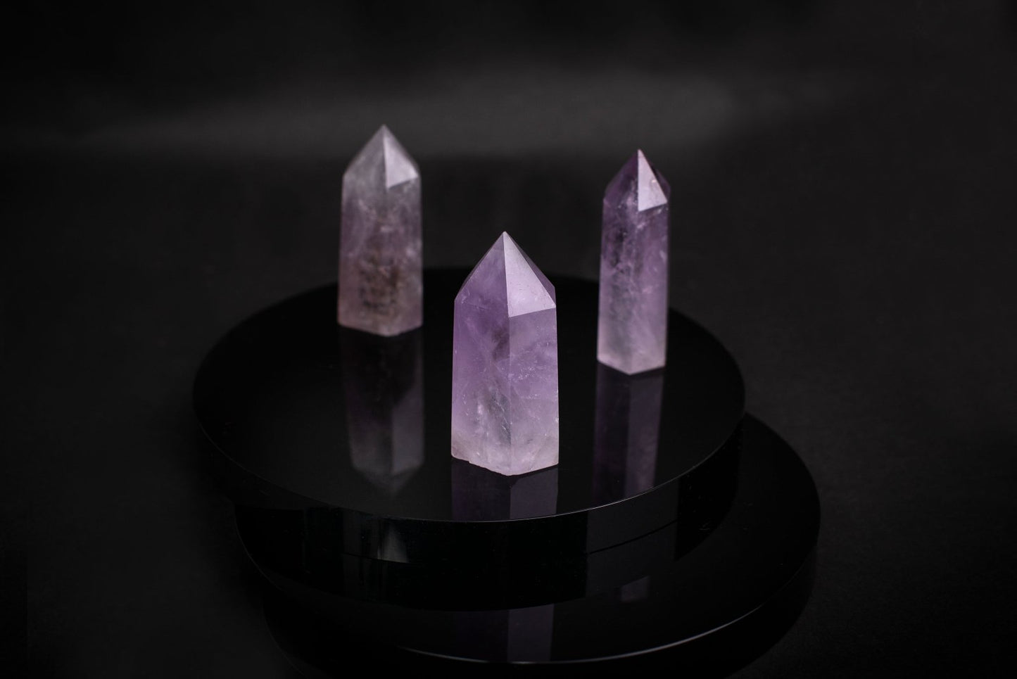 Ametistas obeliskas ~4,5cm - www.Kristalai.eu