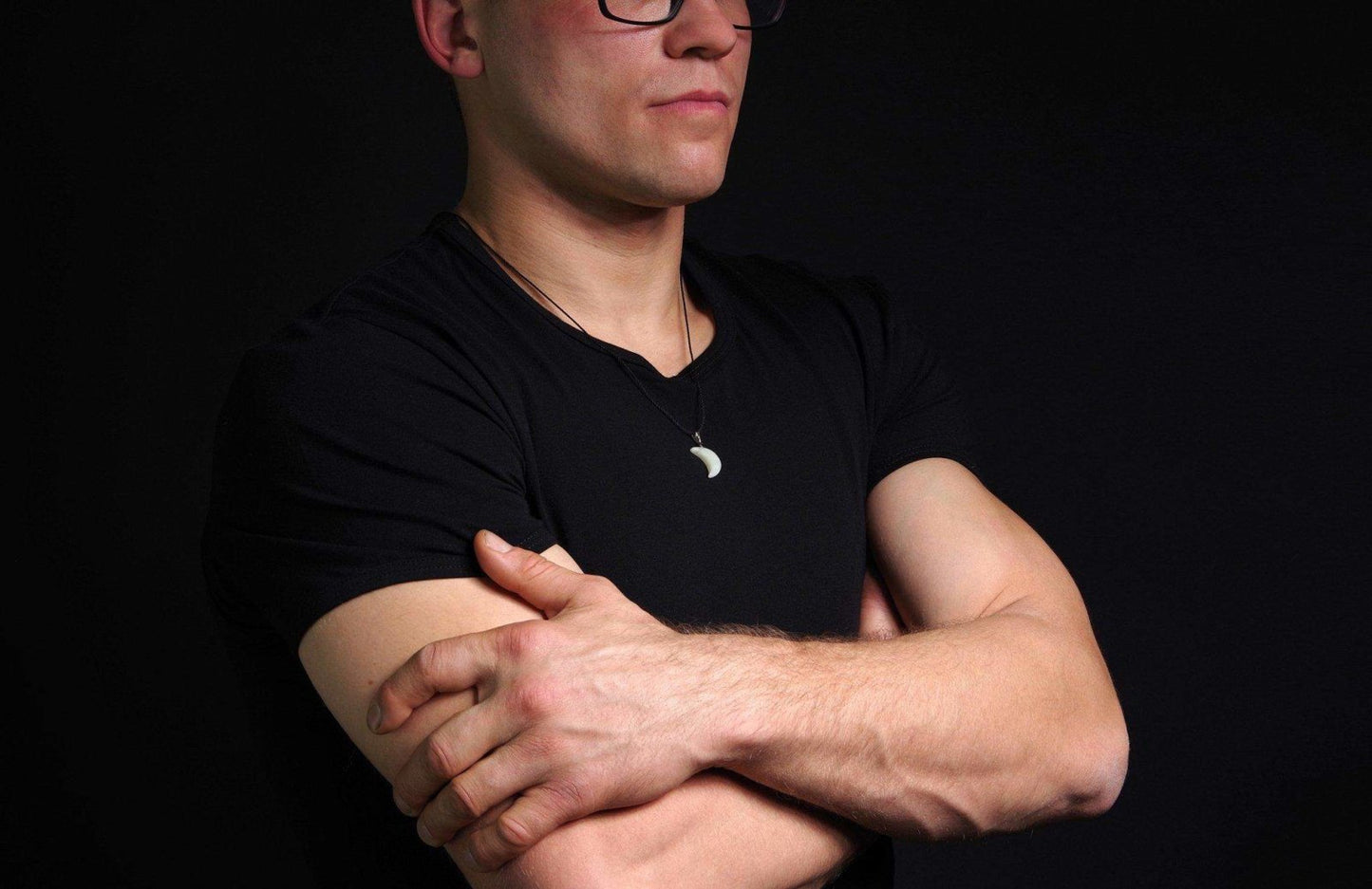 Žadeitas pakabukas – Mėnulis - www.Kristalai.eu