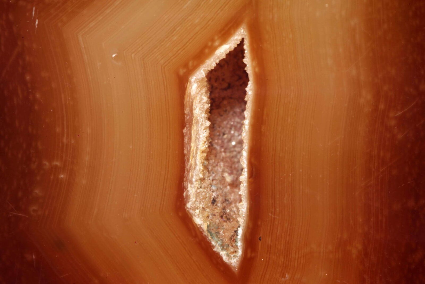 Agatas - www.Kristalai.eu