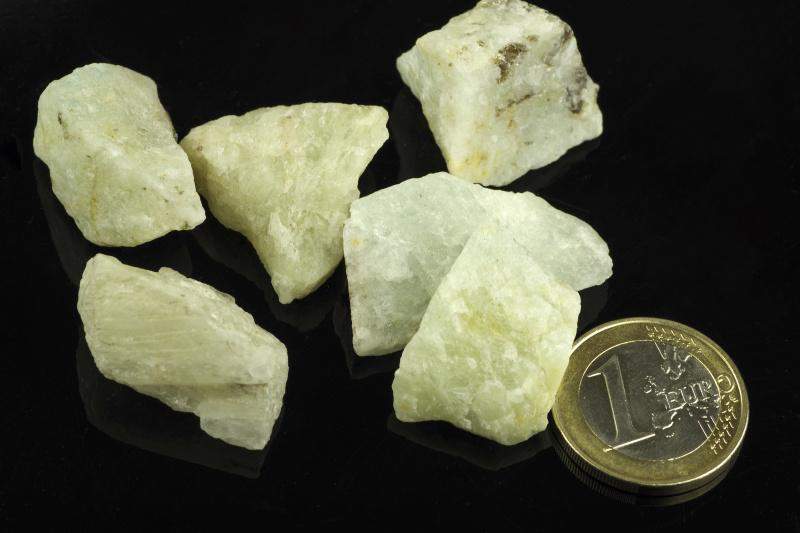 Akvamarinas – neapdirbtas - www.Kristalai.eu