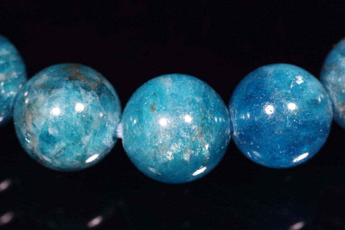 Apatitas apyrankė – 8mm - www.Kristalai.eu