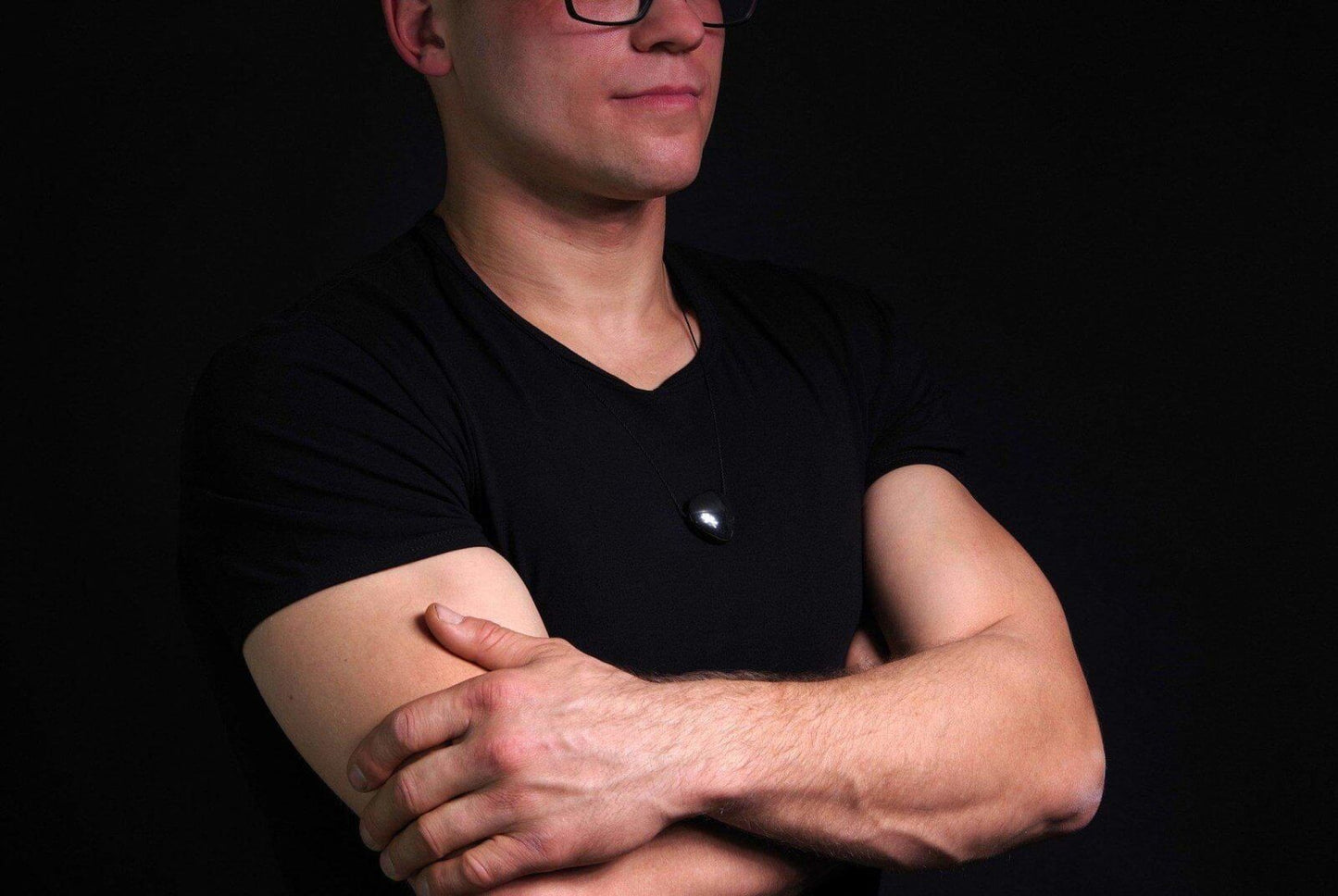 Hematitas pakabukas – Širdutė - www.Kristalai.eu