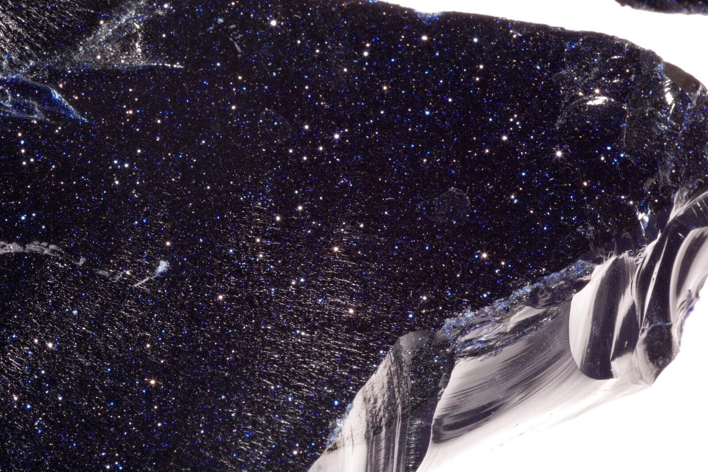 Kairo naktis – neapdirbtas - www.Kristalai.eu