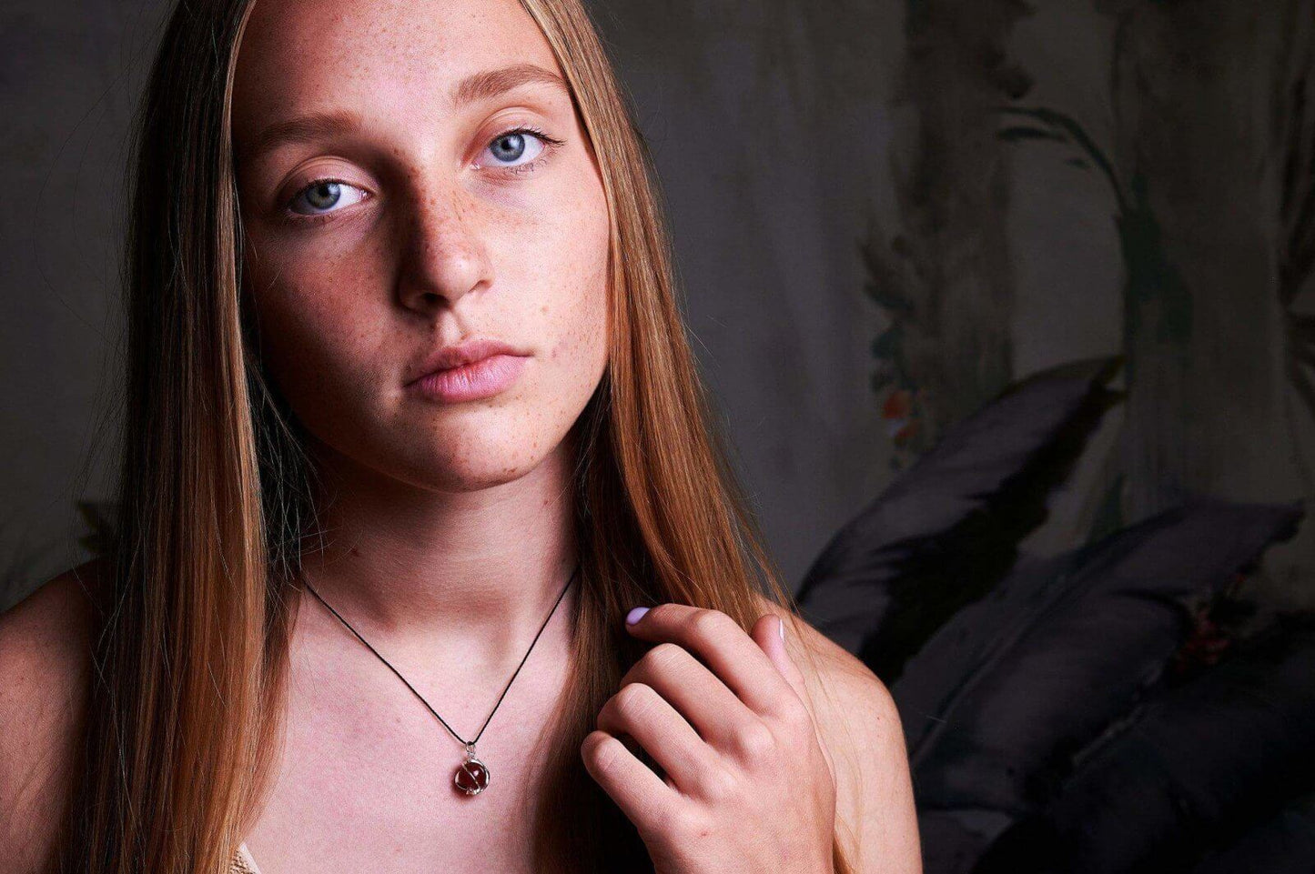 Karneolis pakabukas sfera– 10mm - www.Kristalai.eu