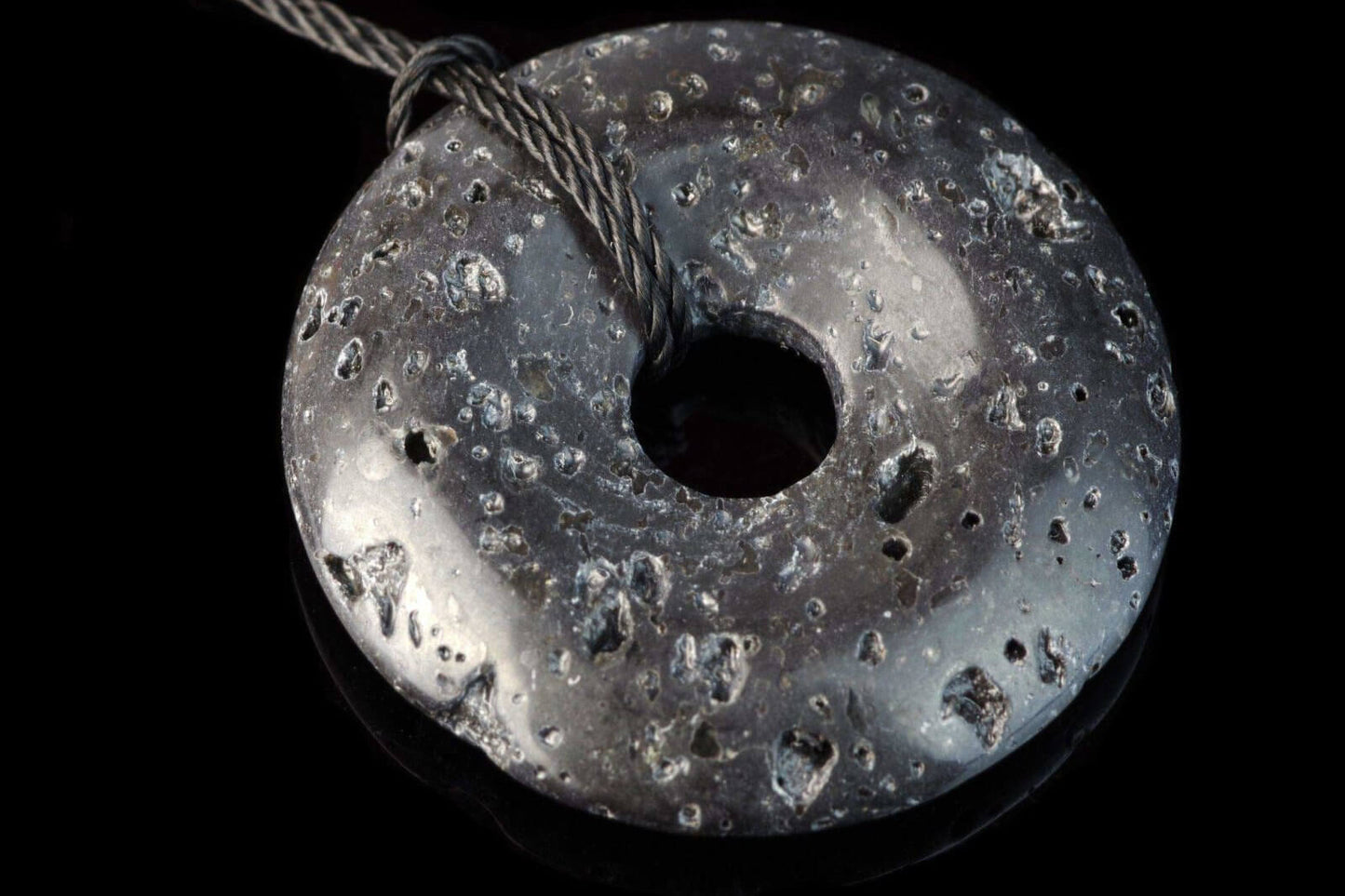 Lava pakabukas – Diskas 30mm - www.Kristalai.eu