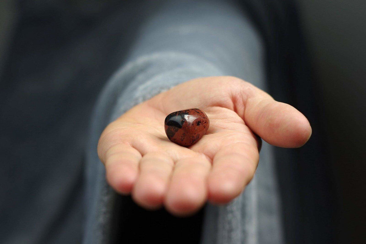 Mahagoninis obsidianas - www.Kristalai.eu