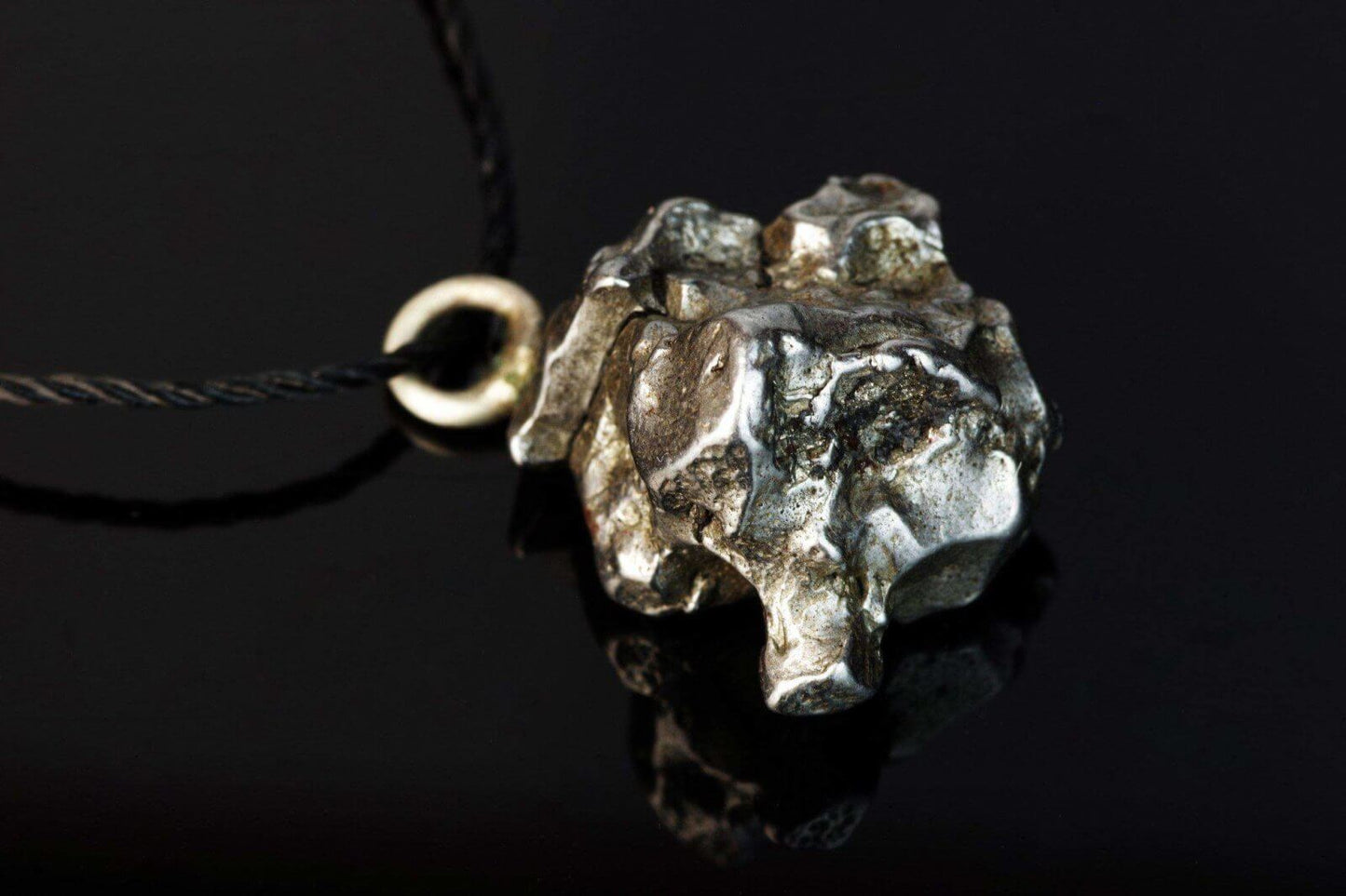 Meteoritas pakabukas – Unikalūs - www.Kristalai.eu