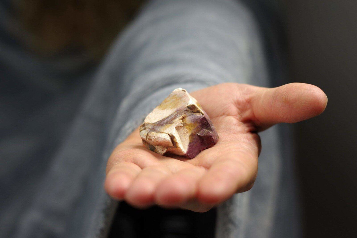 Mukaito jaspis – neapdirbtas - www.Kristalai.eu