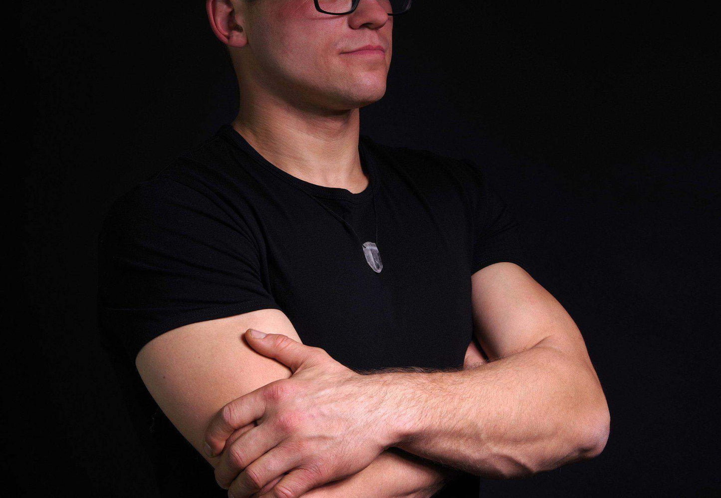 Kalnų krištolas pakabukas – Pirštas - www.Kristalai.eu