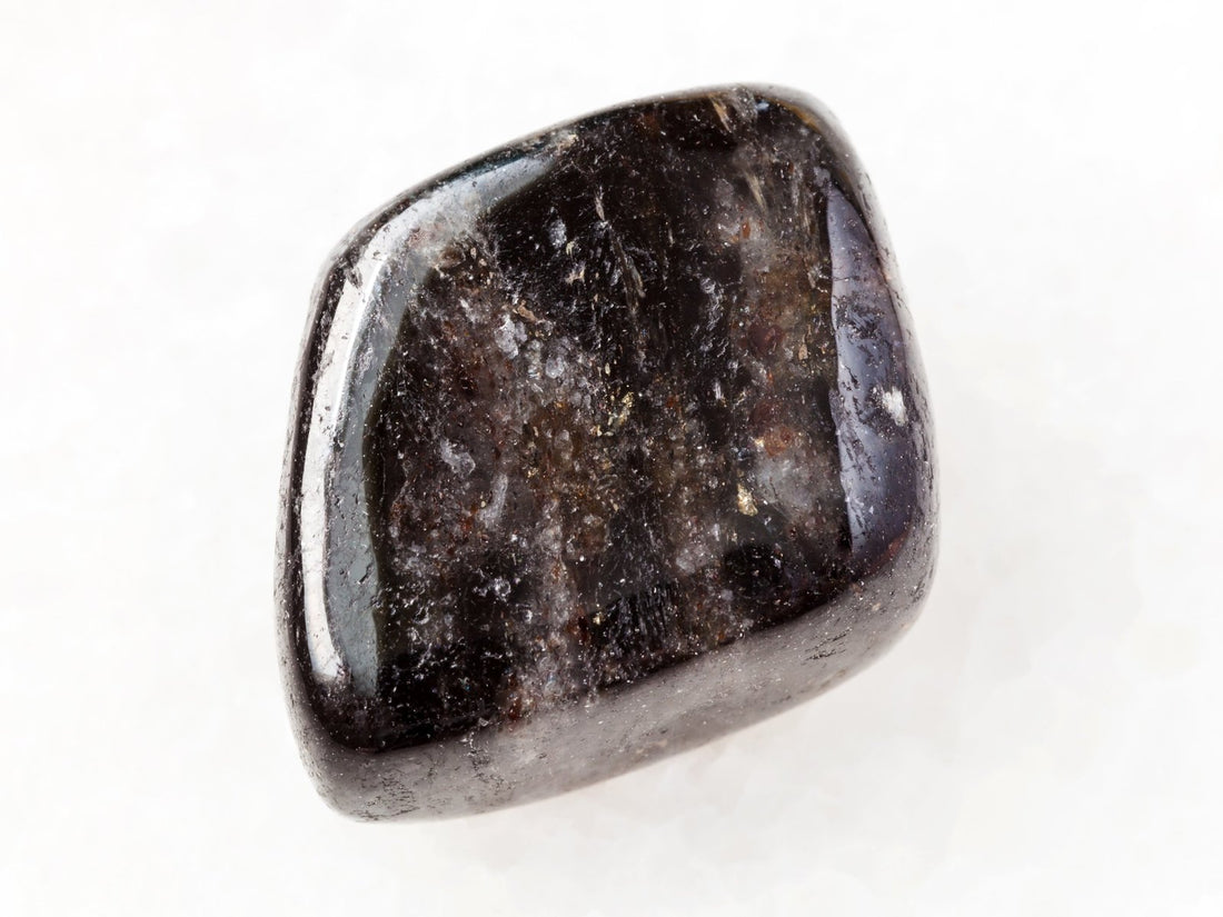 Antofilitas - www.Kristalai.eu