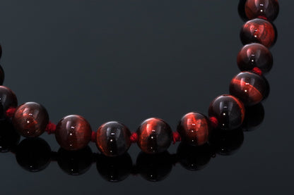 Raudonoji tigro akis karoliai – 8mm 45cm - www.Kristalai.eu