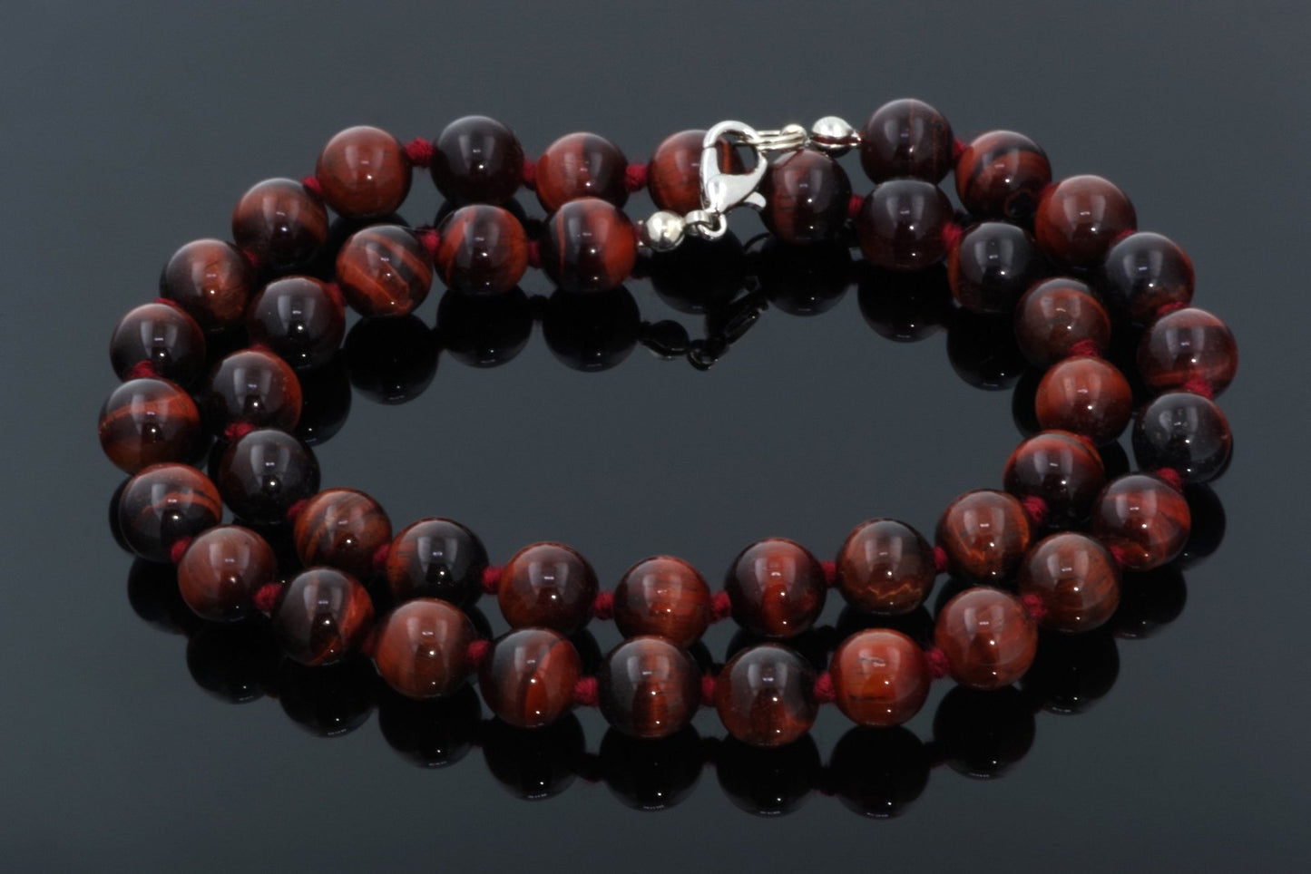 Raudonoji tigro akis karoliai – 8mm 45cm - www.Kristalai.eu