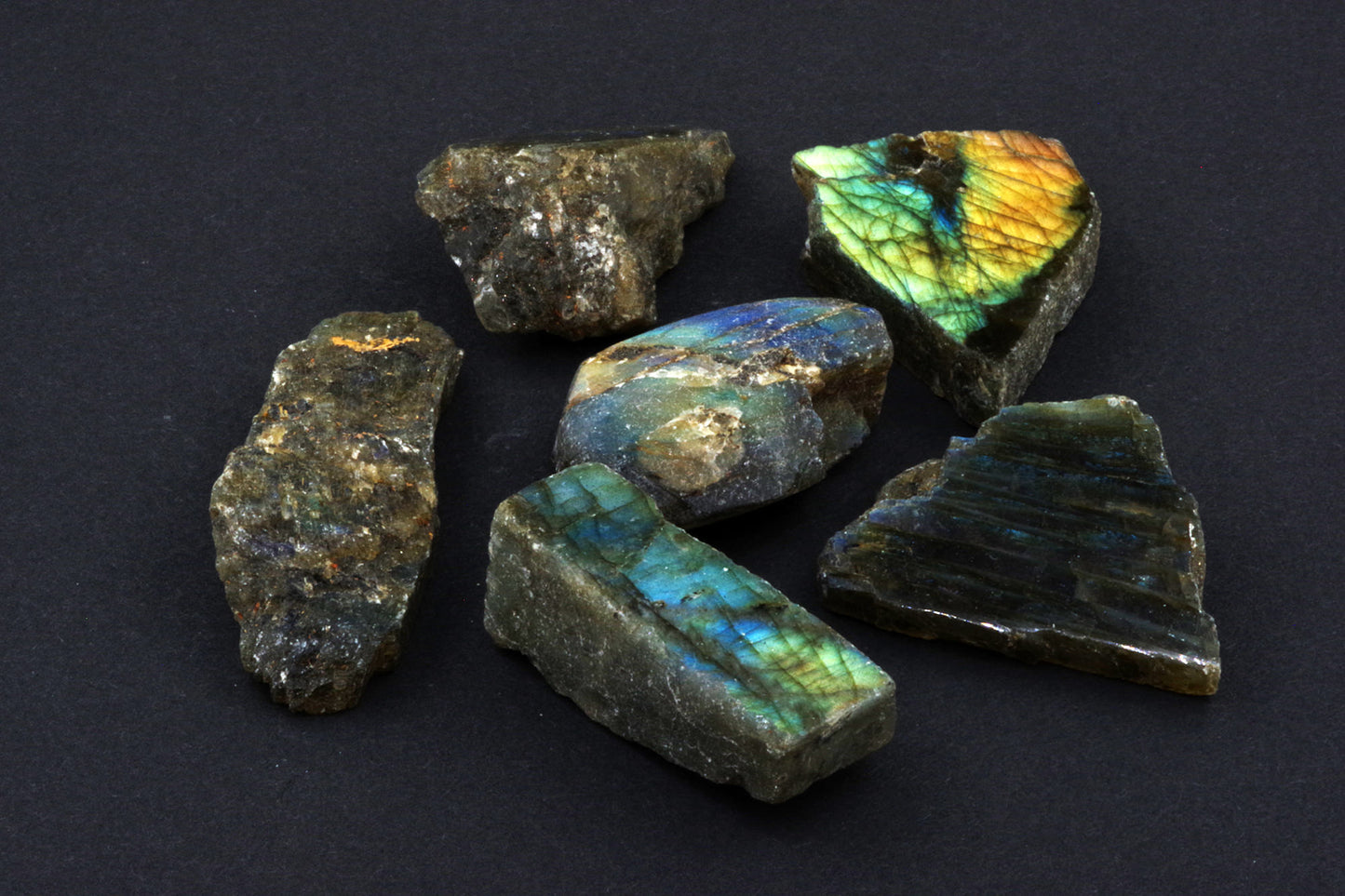 Labradoritas – bruto