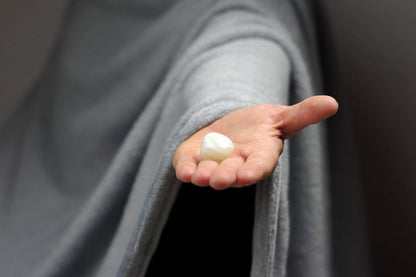 Baltas agatas - www.Kristalai.eu