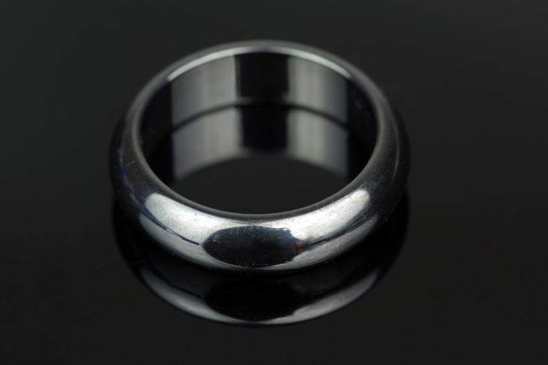 Hematitas žiedas – 6mm - www.Kristalai.eu