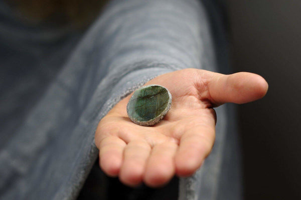 Labradoritas – Langelis - www.Kristalai.eu