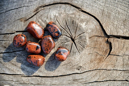 Mahagoninis obsidianas - www.Kristalai.eu