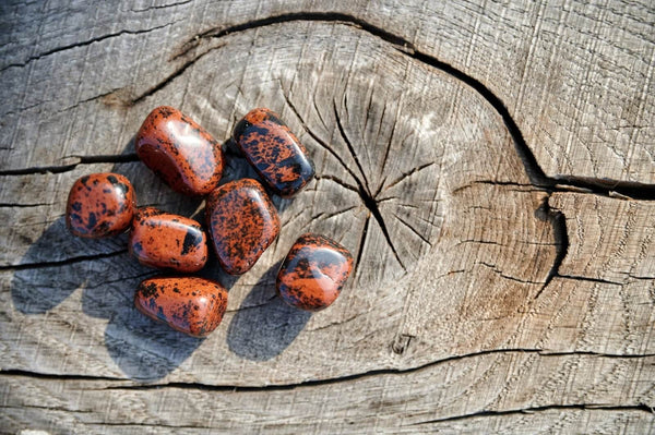 Mahagoninis obsidianas - www.Kristalai.eu