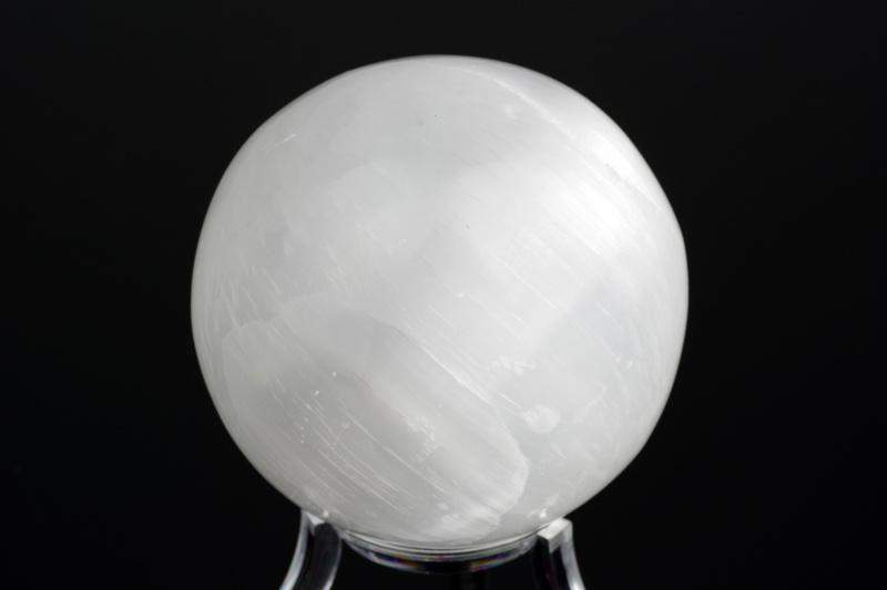 Selenitas sfera – 55-65mm - www.Kristalai.eu